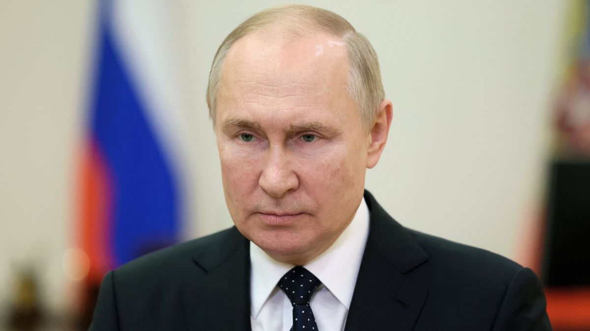 Putin navštívil frontu, pochlubil se Kreml. Ve skutečnosti byl v ruském Rostově na Donu
